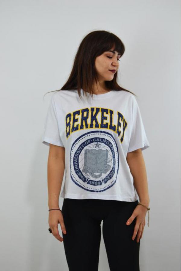 Berkeley Baskılı Yarasa Kol Kadın T-Shirt Beyaz